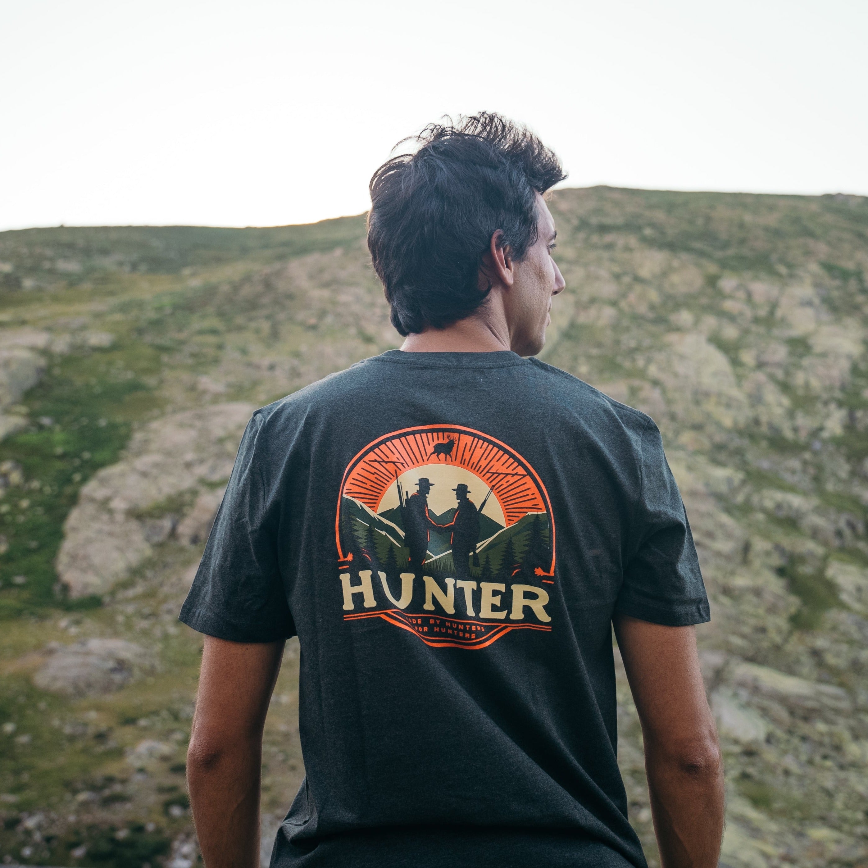 Natura Hunter T-shirt - Young Wild Hunters