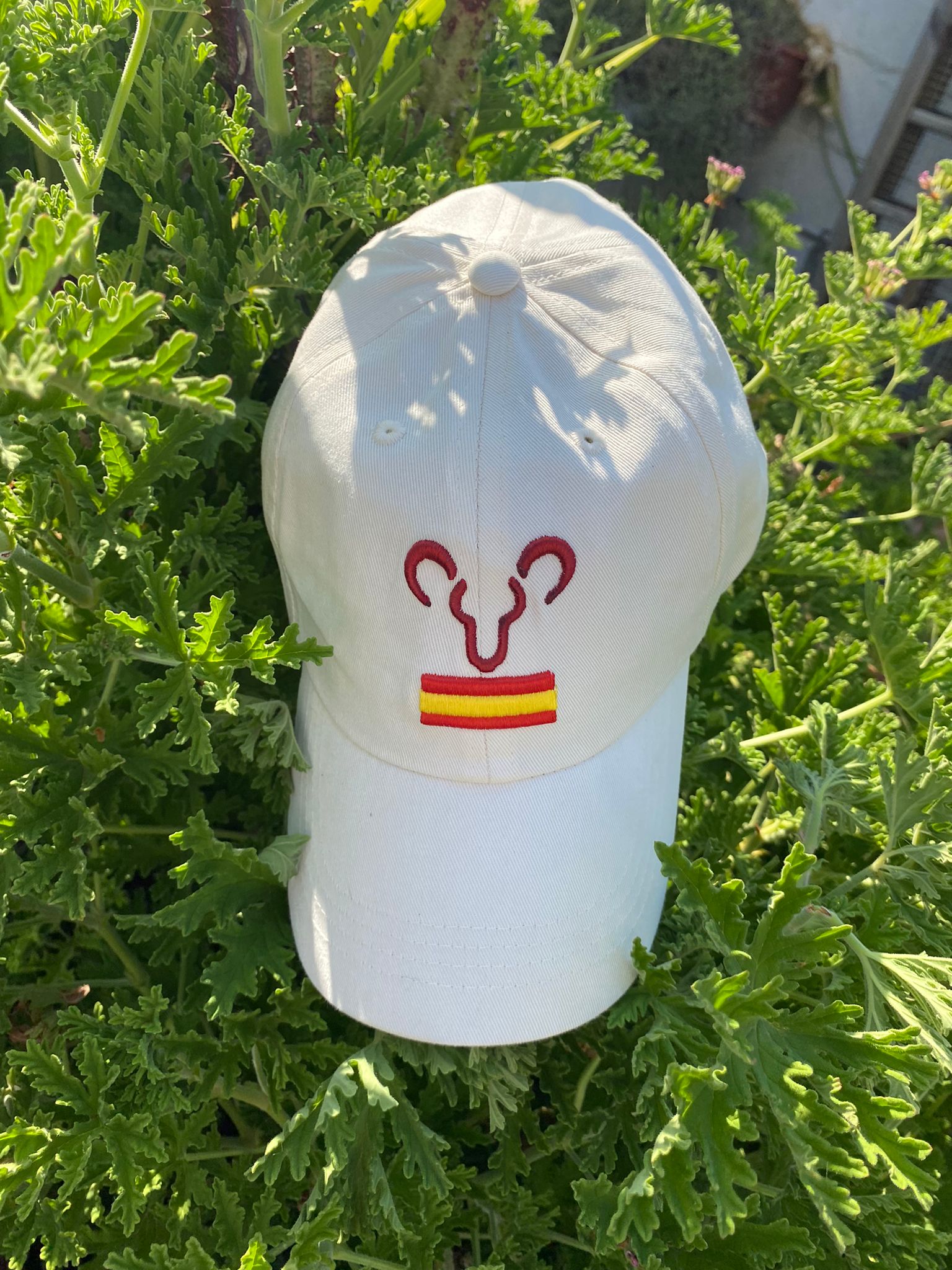 Red Model Cap - MouflonBrand