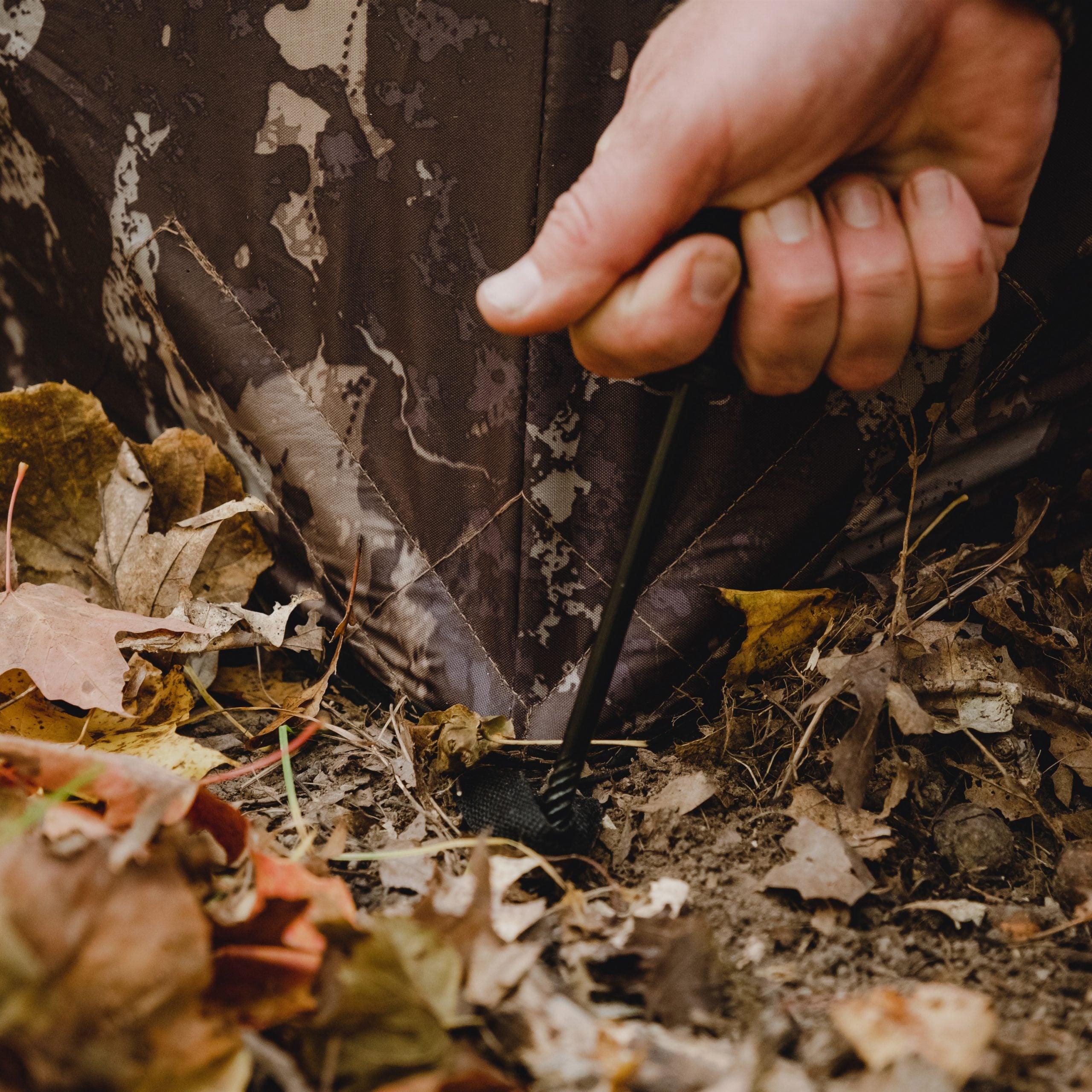ALL-TERRAIN GROUND STAKE KIT - Young Wild Hunters