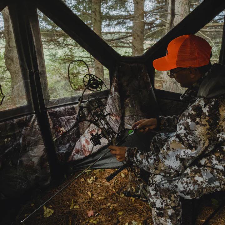 BIG CAT™ BLOODTRAIL® BACKWOODS - Young Wild Hunters