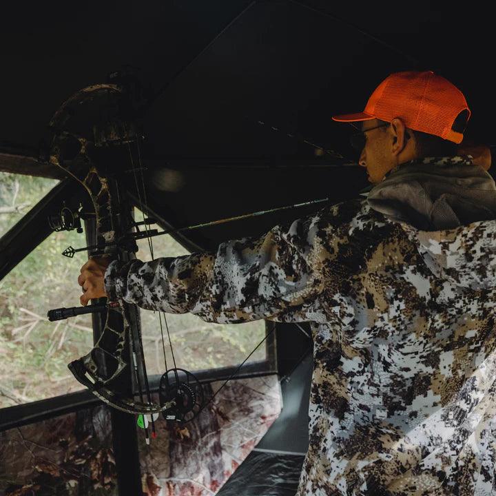 BIG CAT™ BLOODTRAIL® BACKWOODS - Young Wild Hunters