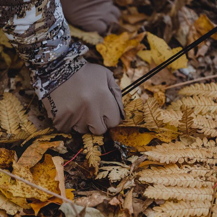 HI-FIVE™ CRATER™ THRIVE - Young Wild Hunters