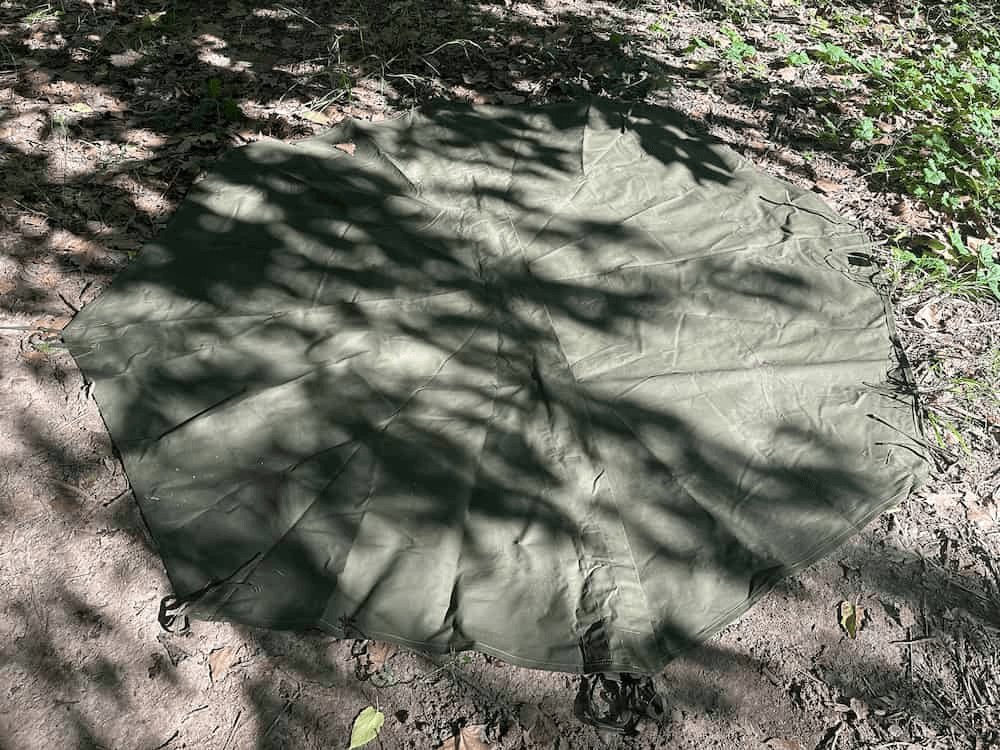 Paño de tierra polaco Lavvu - Young Wild Hunters