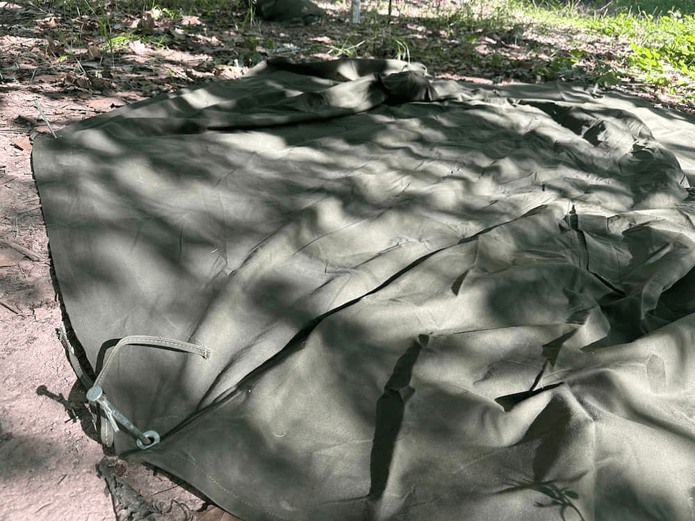 Paño de tierra polaco Lavvu - Young Wild Hunters