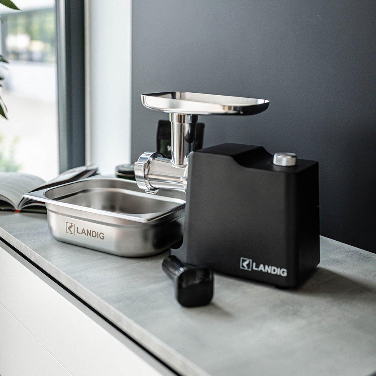 Picadora de carne W 50 - Young Wild Hunters