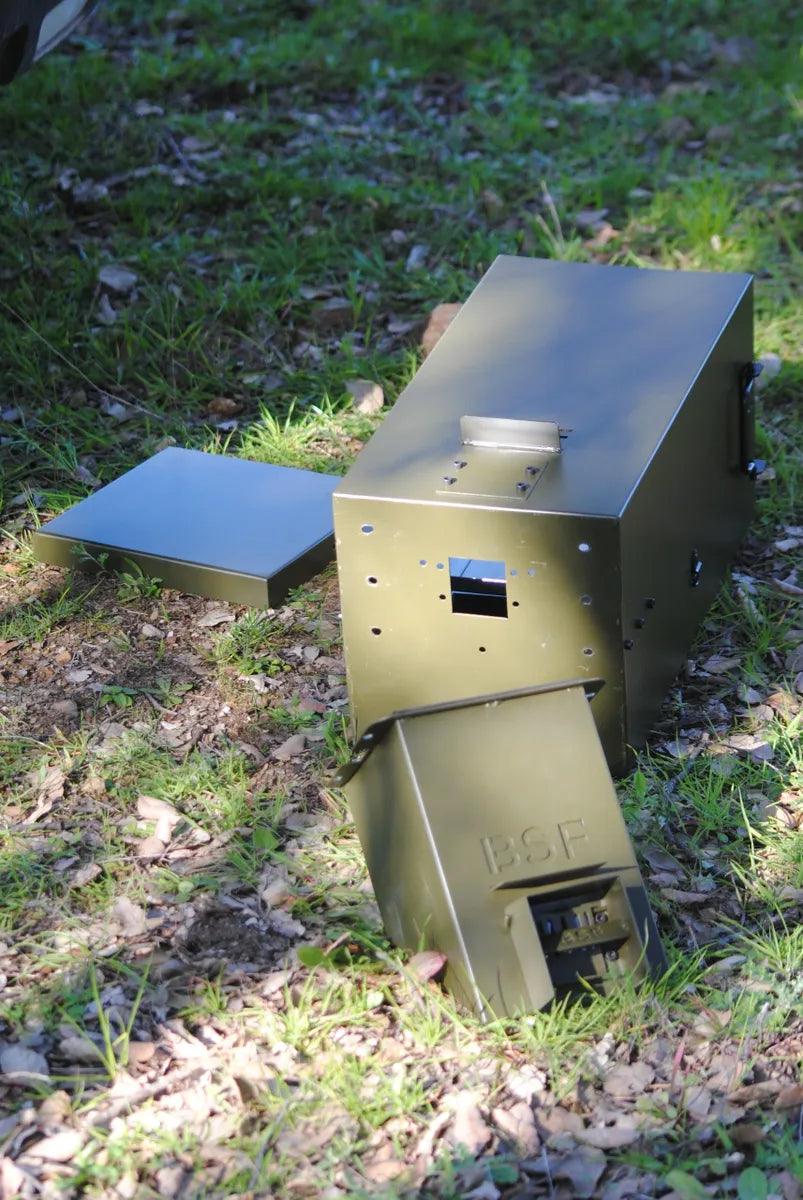 Recipiente BSF Yimi BSF - Young Wild Hunters