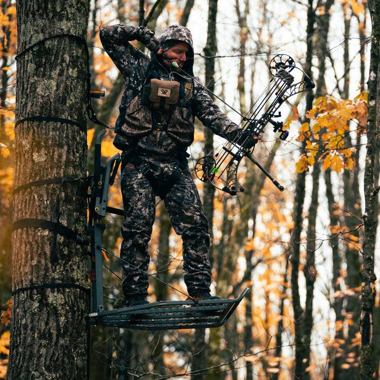 BIG FOOT™ BRUTE™ HANG-ON - Young Wild Hunters