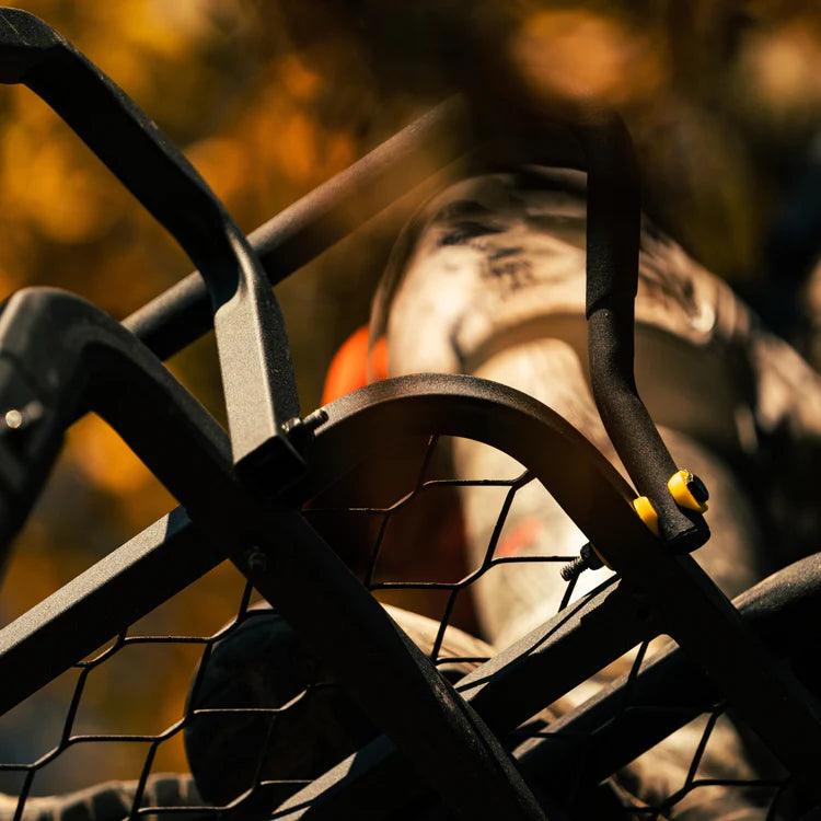 LOCKDOWN™ 21FT WIDE 1-MAN - Young Wild Hunters