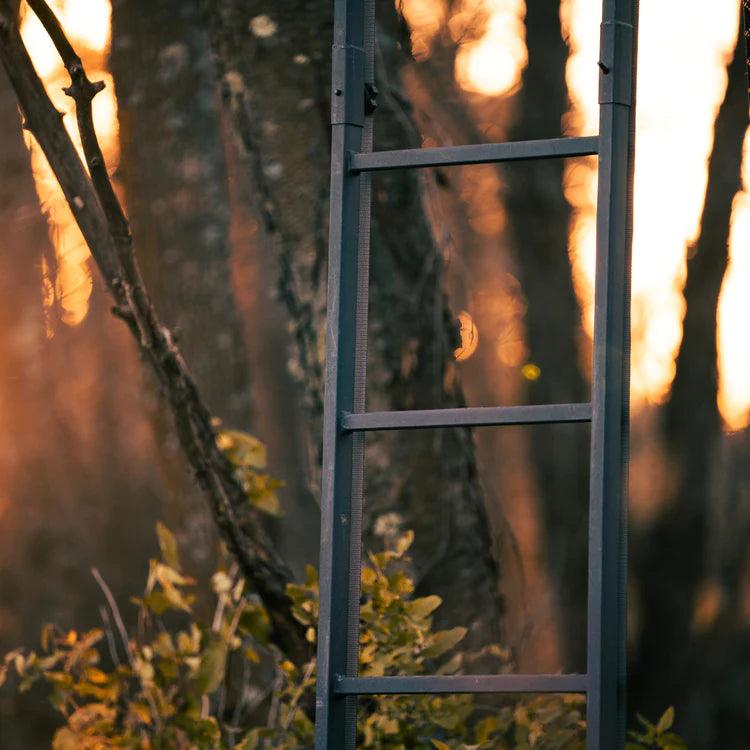 LOCKDOWN™ WIDE 1-MAN - Young Wild Hunters