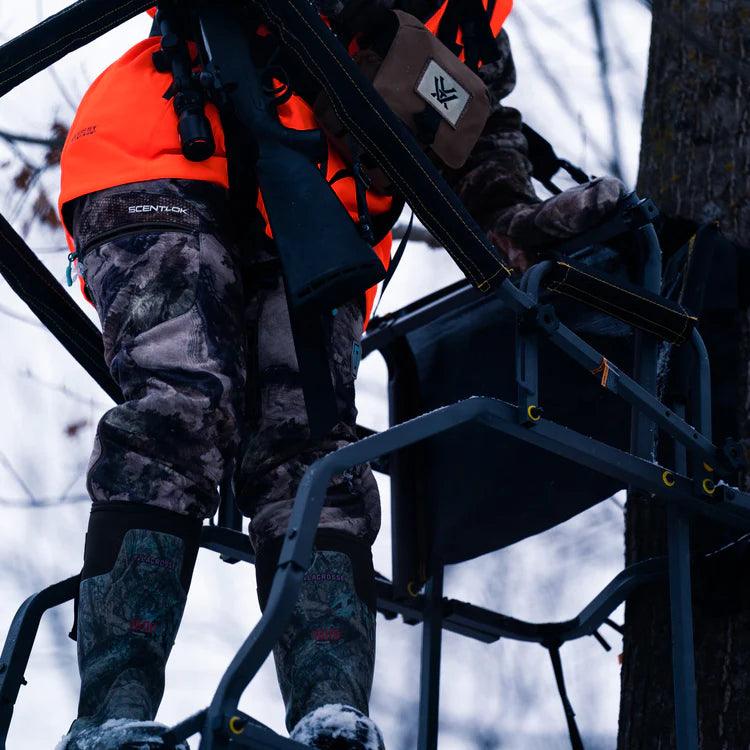 RETREAT™ 1-MAN - Young Wild Hunters