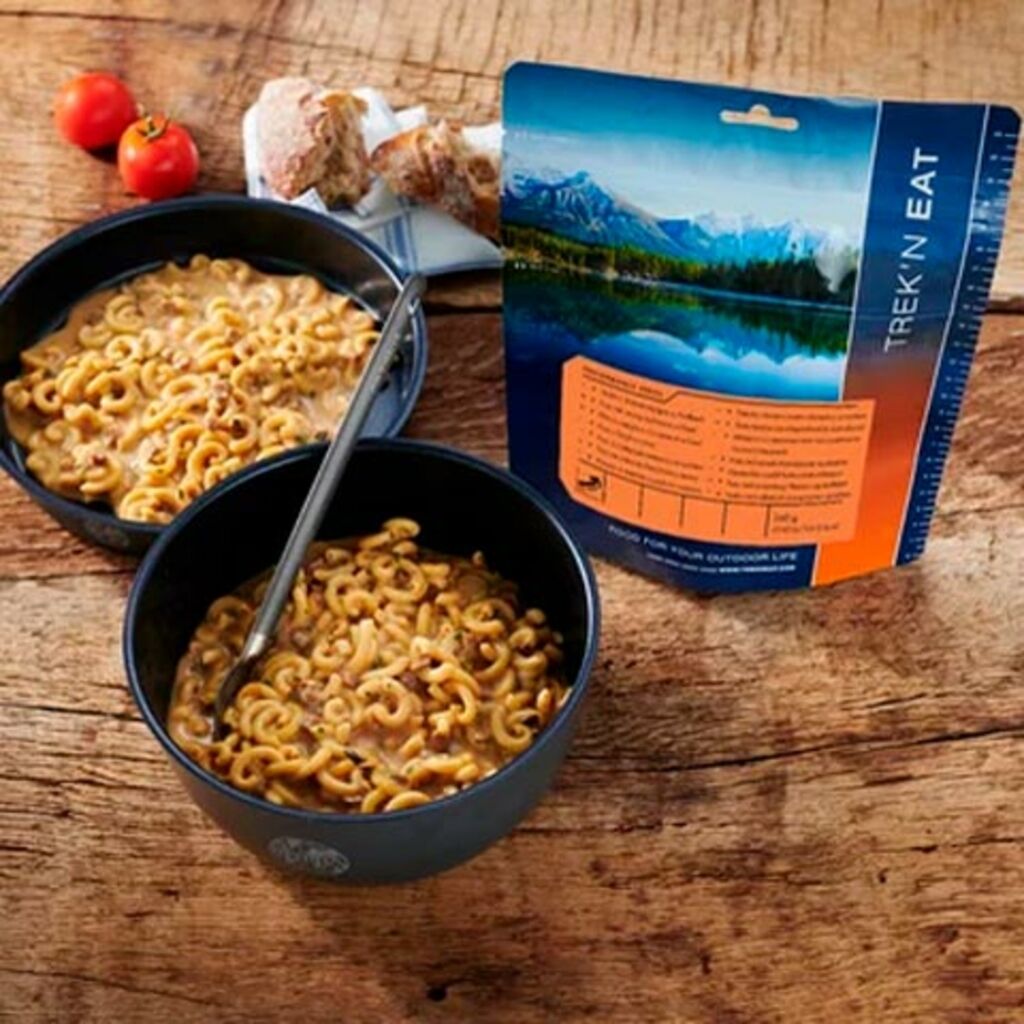 Pasta with mushroom cream and beef Trek'n Eat PS1000+