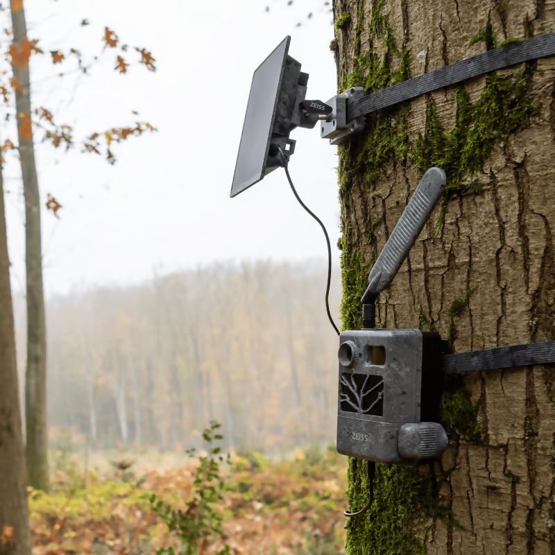 Mini solar panel for ZEISS Secacam 
